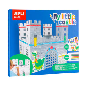 Château 3D avec autocollants et crayons 1 Château 3D avec autocollants et crayons – Image 1